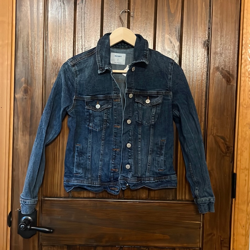 Old Navy medium wash Jean button down jacket EUC size small
